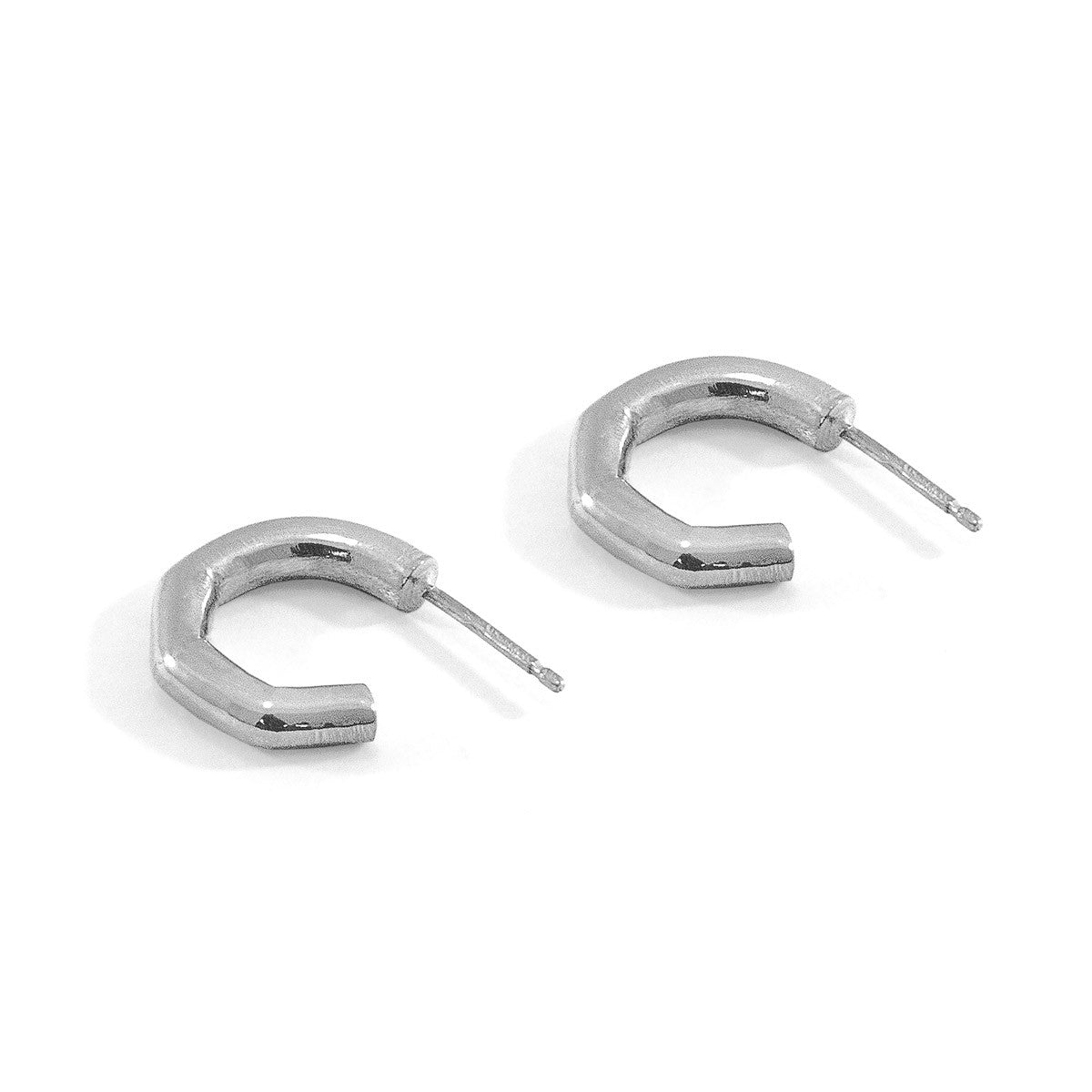 Anchor & Crew Gilbert Angled Circle Geometric Silver Earring Studs 